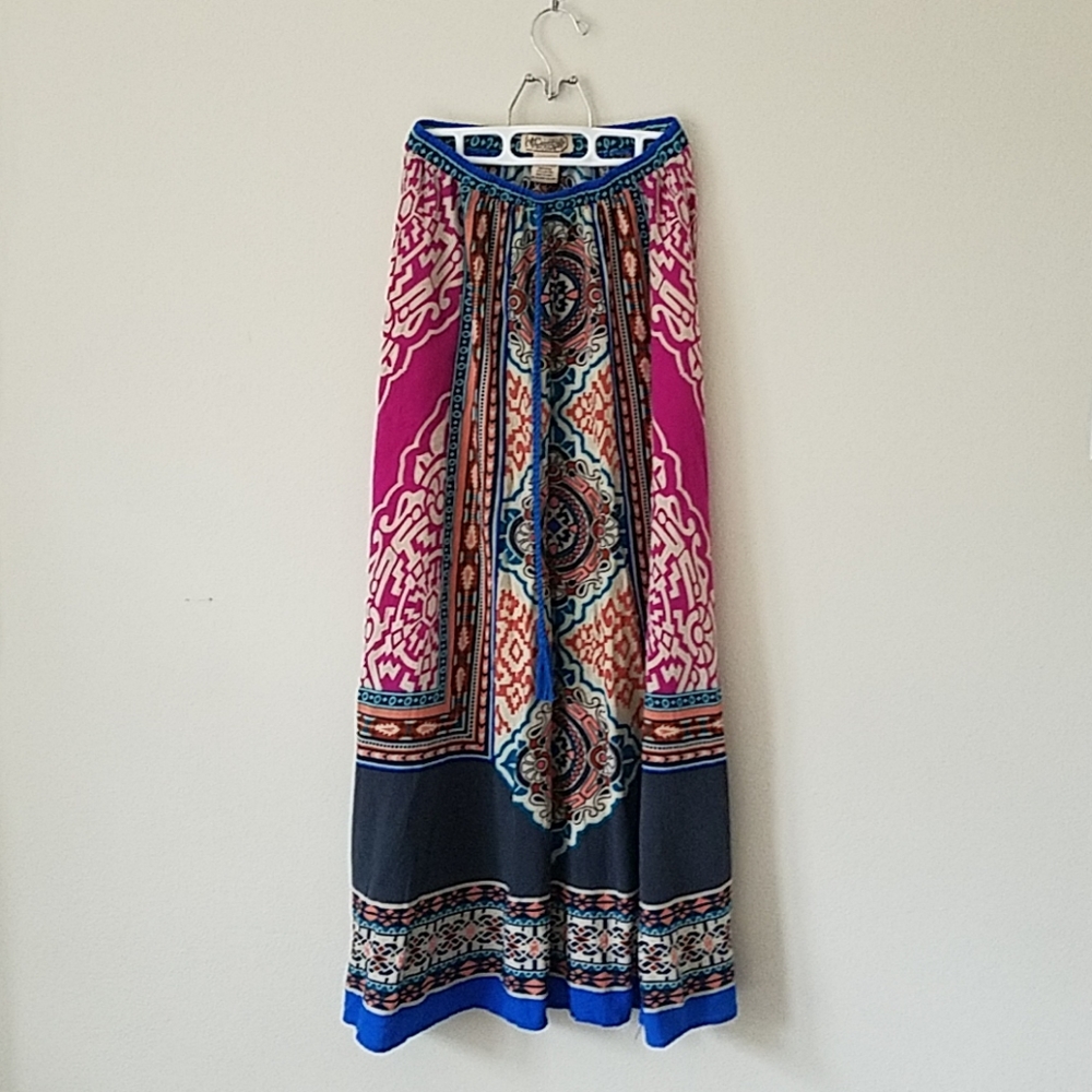 Maxi skirt